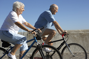 Pasar el día activo favorece el envejecimiento saludable